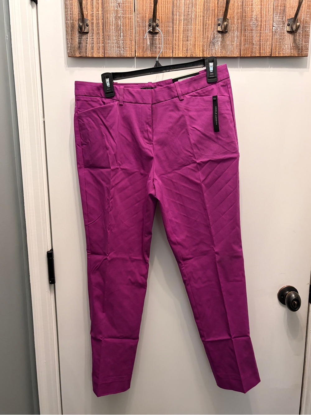 Worthington Slim Ankle Pants in Fuchsia
